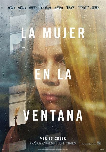 La mujer en la ventana